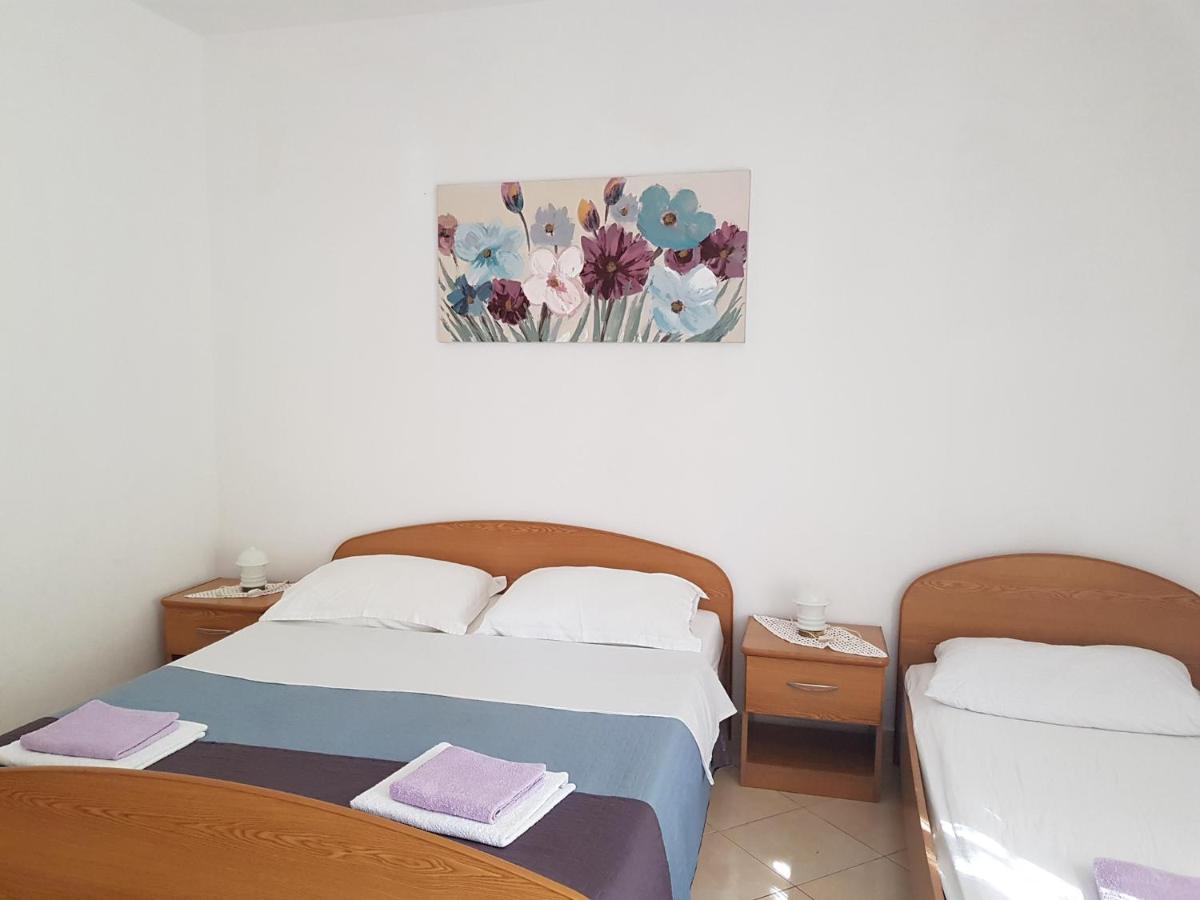 Apartment Villa Brela